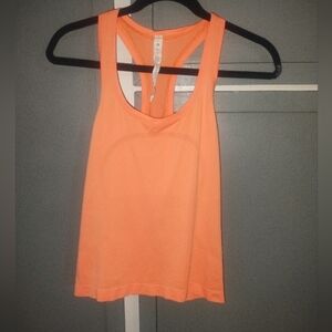 Lululemon tank top size 8